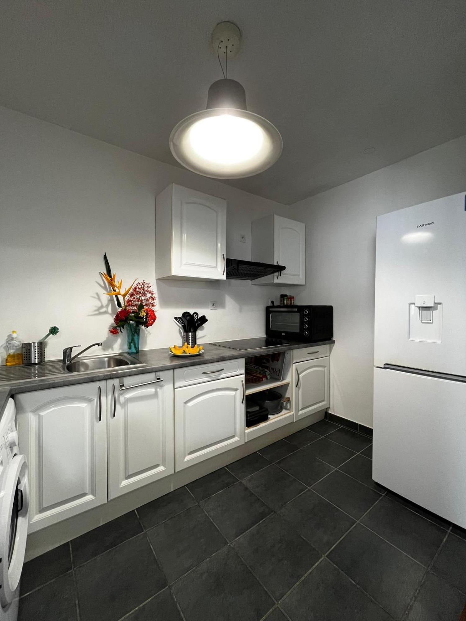 Jasmin - Appartement Face Plage Diamant Le Diamant Buitenkant foto